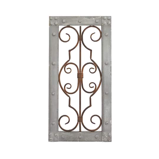 20" Gray Traditional Ornamental Wood Wall Decor
